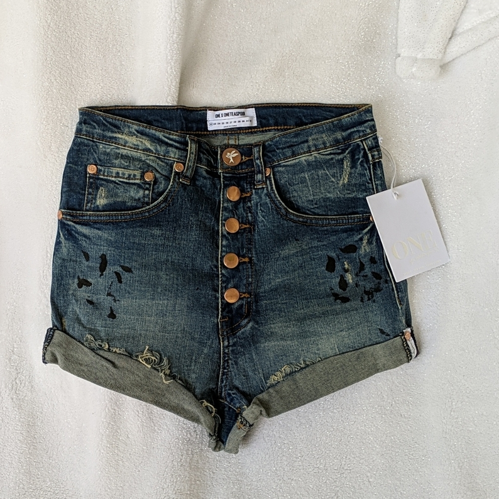 One Teaspoon shorts size 22